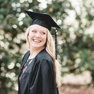 Meet your Posher, Leah